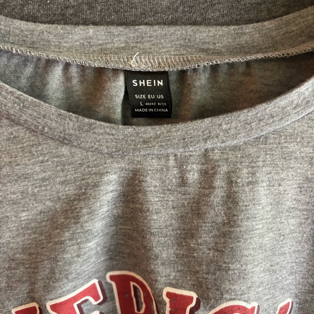 Women’s Long Sleeve Graphic Shirt size L / Large - Picture 4 of 6